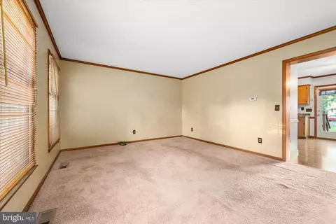Living - 1007 Sumac Cir, Salisbury, MD 21804 photo 3 of 3