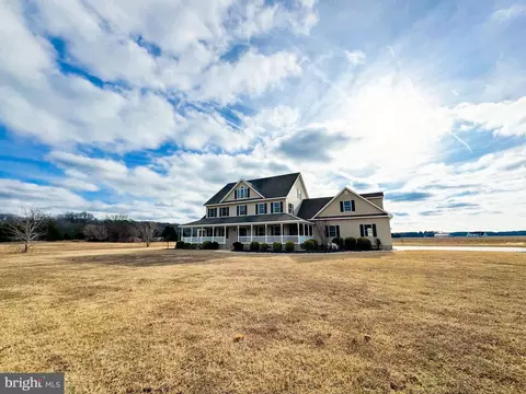 Exterior - 32289 Mount Hermon Rd, Salisbury, MD 21804 photo 2 of 19