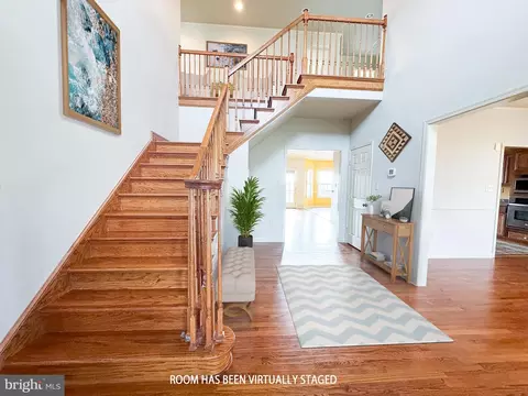 Entry Way - 32289 Mount Hermon Rd, Salisbury, MD 21804 photo 2 of 17