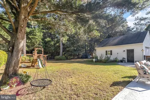 Exterior - 421 Pine Bluff Rd, Salisbury, MD 21801 photo 6 of 8