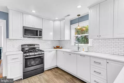 Kitchen - 421 Pine Bluff Rd, Salisbury, MD 21801 photo 2 of 2