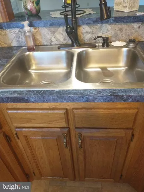 1000 E Schumaker Manor Dr, Salisbury, MD 21804 photo 10