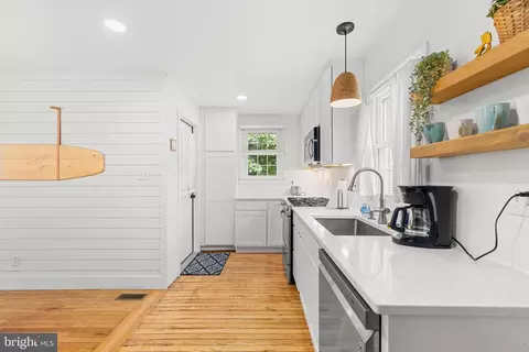 Kitchen - 309 Locust Ter, Salisbury, MD 21801 photo 1 of 1