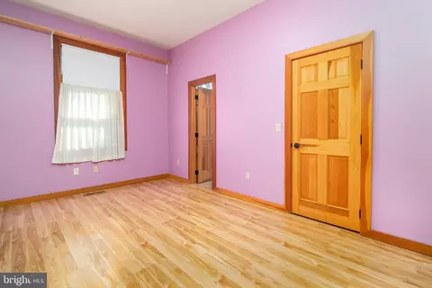 Bedroom - 27268 Riverside Drive Ext, Salisbury, MD 21801 photo 4 of 6