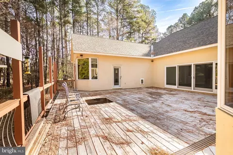 Exterior - 27268 Riverside Drive Ext, Salisbury, MD 21801 photo 11 of 13