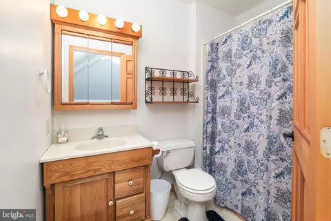 Bath - 27268 Riverside Drive Ext, Salisbury, MD 21801 photo 12 of 13