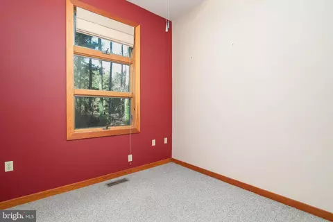 Bedroom - 27268 Riverside Drive Ext, Salisbury, MD 21801 photo 2 of 6