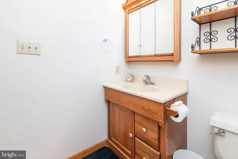 Bath - 27268 Riverside Drive Ext, Salisbury, MD 21801 photo 13 of 13