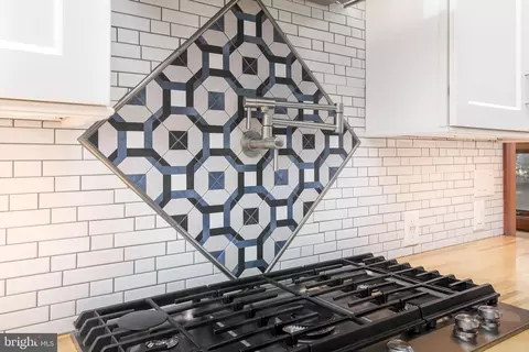 Kitchen - 27268 Riverside Drive Ext, Salisbury, MD 21801 photo 6 of 8