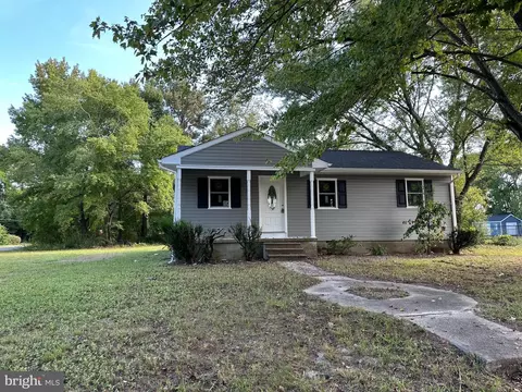 27565 Edgewood Cir, Hebron, MD 21830