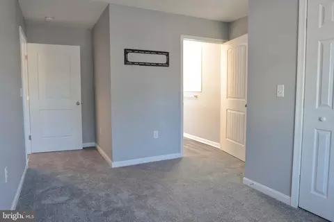 Entry Way - 516 Bailey Ln, Salisbury, MD 21801 photo 2 of 6