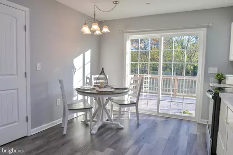 Dining - 516 Bailey Ln, Salisbury, MD 21801 photo 1 of 1