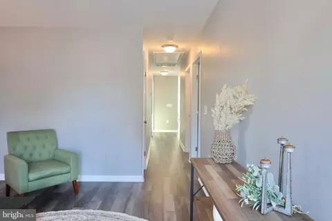 Entry Way - 516 Bailey Ln, Salisbury, MD 21801 photo 1 of 6