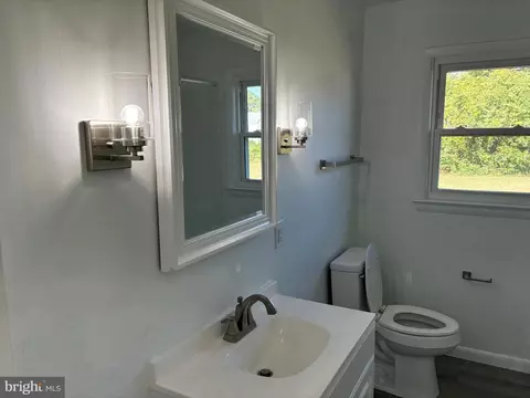 Bath - 103 Downing St, Hebron, MD 21830 photo 6 of 6