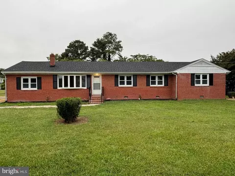 103 Downing St, Hebron, MD 21830