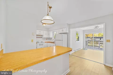 Other - 3 W Pine St, Delmar, MD 21875 photo 2 of 7