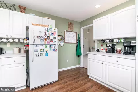 1446 E Sandy Acres Dr, Salisbury, MD 21804 photo 7