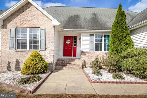 1446 E Sandy Acres Dr, Salisbury, MD 21804 photo 2