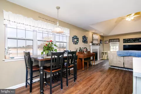 1446 E Sandy Acres Dr, Salisbury, MD 21804 photo 9