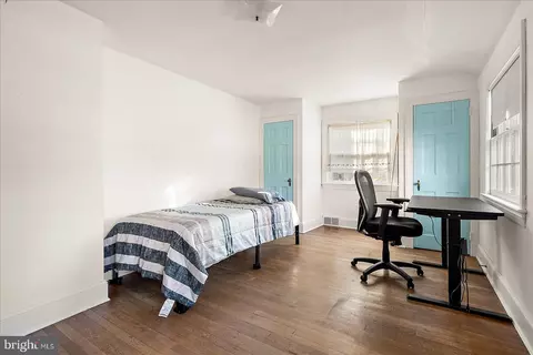Bedroom - 228 S Clairmont Dr, Salisbury, MD 21801 photo 5 of 8