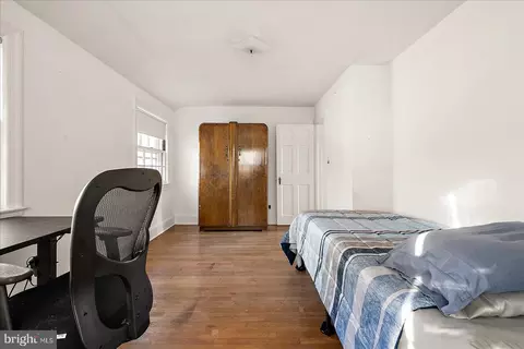 Bedroom - 228 S Clairmont Dr, Salisbury, MD 21801 photo 6 of 8