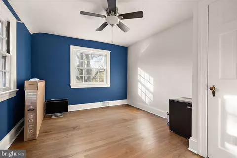 Bedroom - 228 S Clairmont Dr, Salisbury, MD 21801 photo 7 of 8