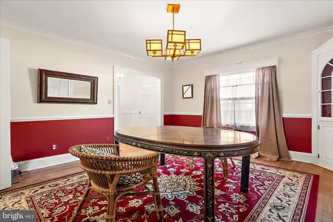 Dining - 228 S Clairmont Dr, Salisbury, MD 21801 photo 2 of 3