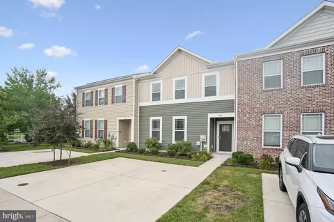 304 Stream Valley Ct, Salisbury, MD 21804 photo 2