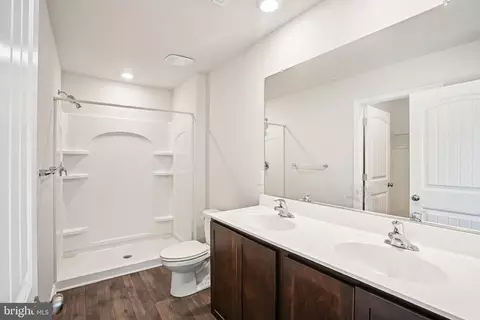 304 Stream Valley Ct, Salisbury, MD 21804 photo 12