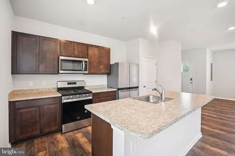 304 Stream Valley Ct, Salisbury, MD 21804 photo 5