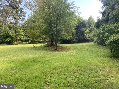2684 Hickman Ln, Nanticoke, MD 21840 photo 2