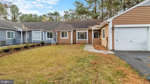 1020 Bayshore Ct, Salisbury, MD 21804