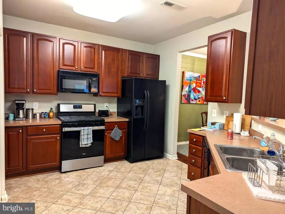 Kitchen - 2001 Whispering Ponds Ct #2001 1C, Salisbury, MD 21804 photo 2 of 2