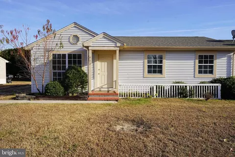 913 Green Mor Ave, Salisbury, MD 21804