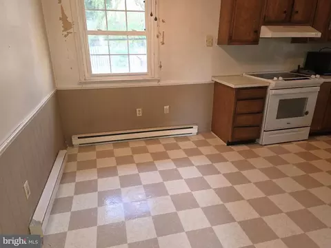 718 Edgar Dr, Salisbury, MD 21804 photo 4