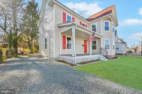 304 E Vine St, Salisbury, MD 21804 photo 2