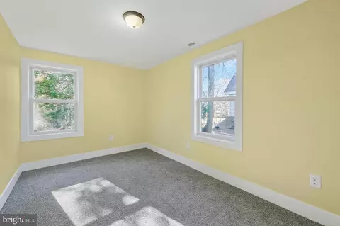 304 E Vine St, Salisbury, MD 21804 photo 13