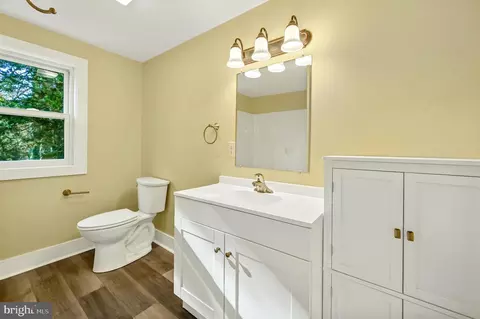 304 E Vine St, Salisbury, MD 21804 photo 15