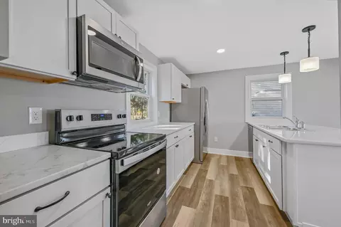 304 E Vine St, Salisbury, MD 21804 photo 9