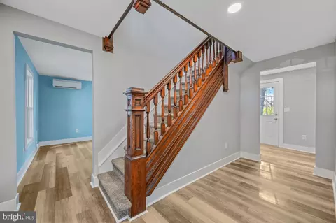 304 E Vine St, Salisbury, MD 21804 photo 3