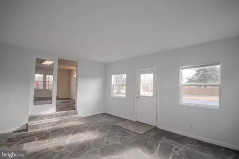 Living - 522 E Main St, Fruitland, MD 21826 photo 10 of 10
