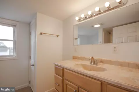 Bath - 522 E Main St, Fruitland, MD 21826 photo 2 of 2