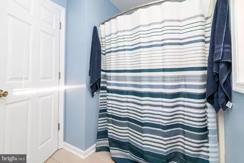 Entry Way - 122 Chapel Branch Dr, Hebron, MD 21830 photo 7 of 8