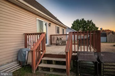 Exterior - 122 Chapel Branch Dr, Hebron, MD 21830 photo 6 of 7