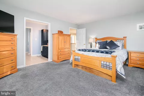 Bedroom - 122 Chapel Branch Dr, Hebron, MD 21830 photo 3 of 9