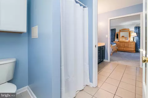 Entry Way - 122 Chapel Branch Dr, Hebron, MD 21830 photo 4 of 8