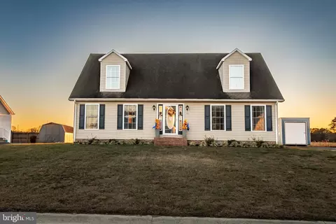 Exterior - 122 Chapel Branch Dr, Hebron, MD 21830 photo 2 of 7