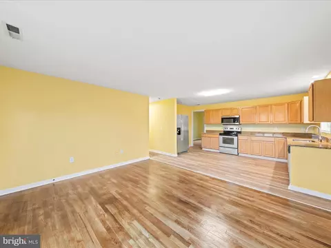 27390 Log Cabin Rd, Hebron, MD 21830 photo 6