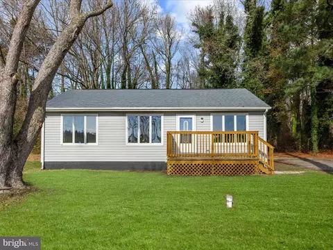 27390 Log Cabin Rd, Hebron, MD 21830