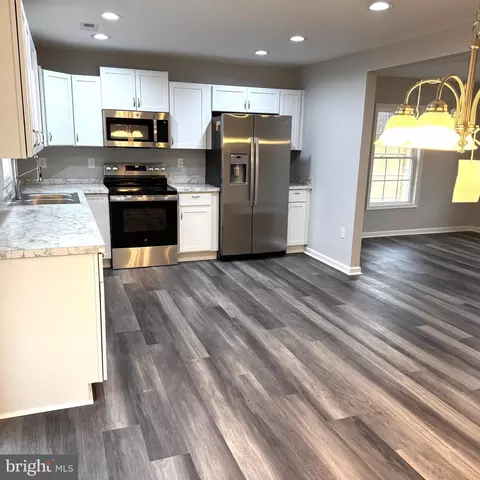 Kitchen - 406 Bailey Ln, Salisbury, MD 21801 photo 1 of 7